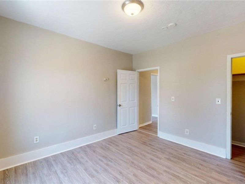 7023 Clark Avenue, Cleveland, OH 44102 Photo 41