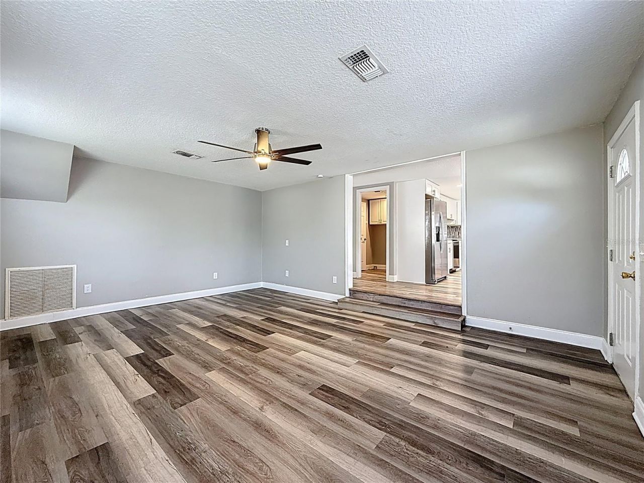 1125 Michigan Drive N, Dunedin, FL 34698 Photo