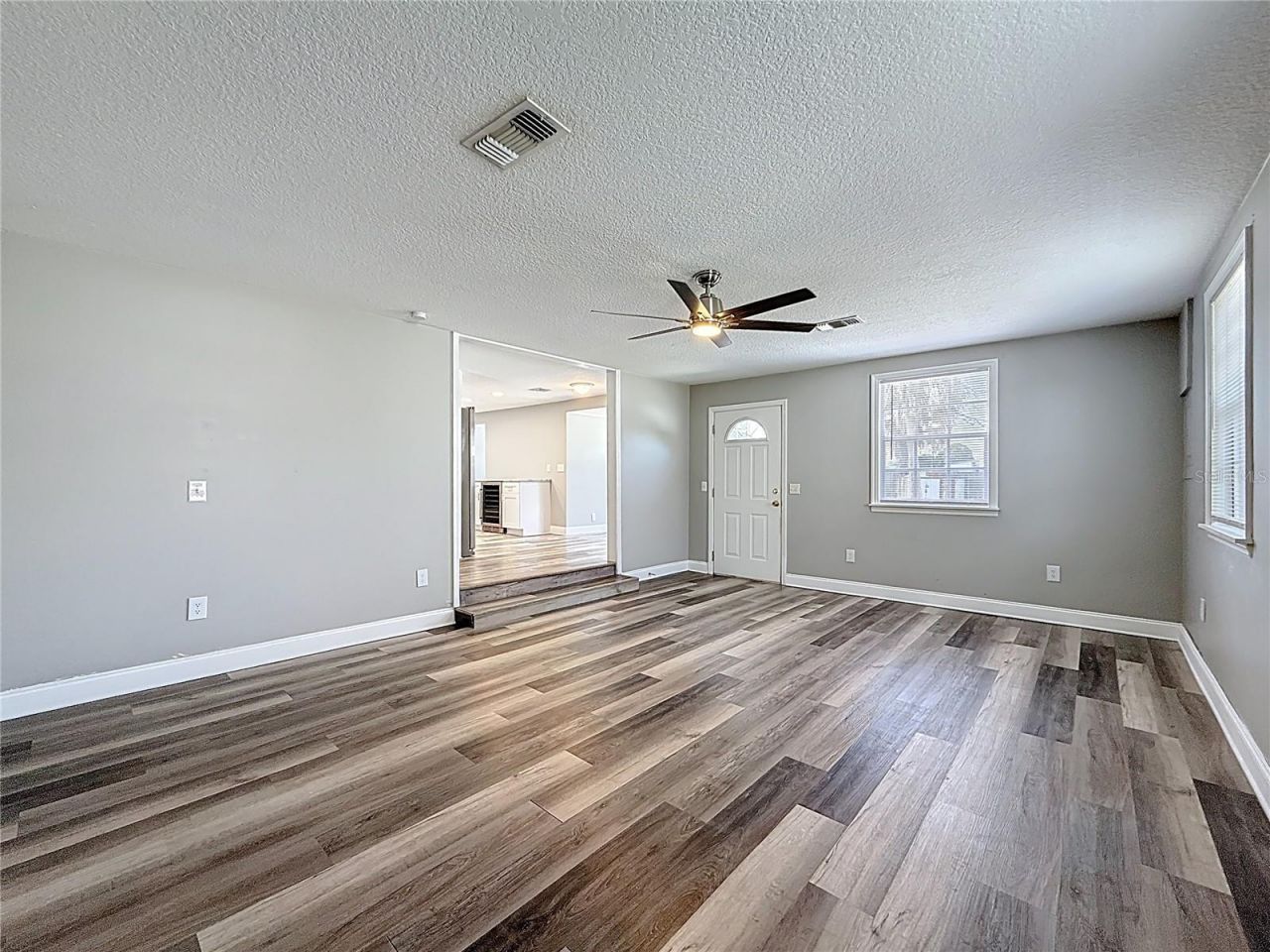 1125 Michigan Drive N, Dunedin, FL 34698 Photo