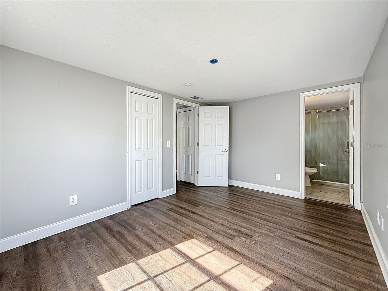 1125 Michigan Drive N, Dunedin, FL 34698 Photo