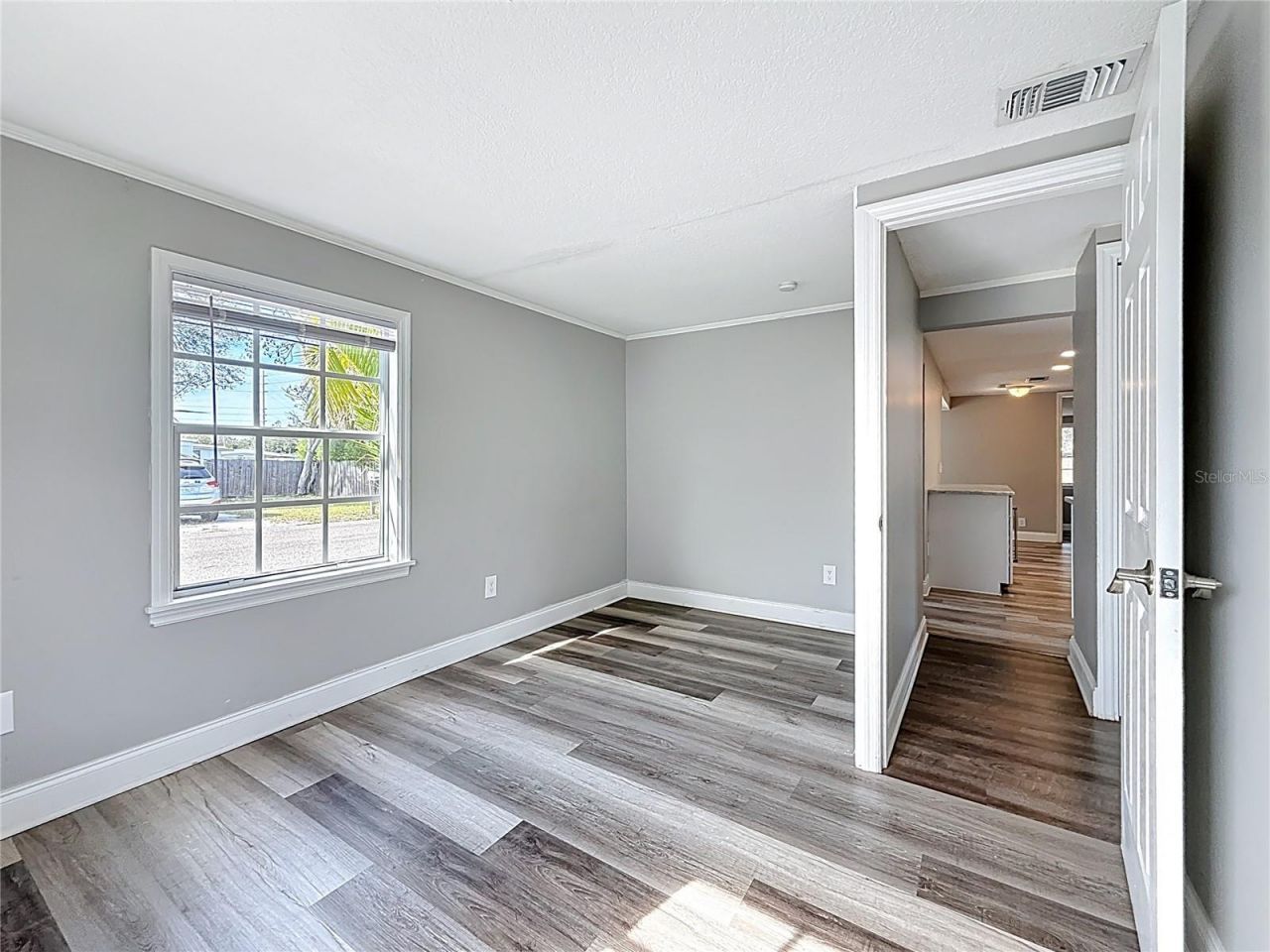 1125 Michigan Drive N, Dunedin, FL 34698 Photo