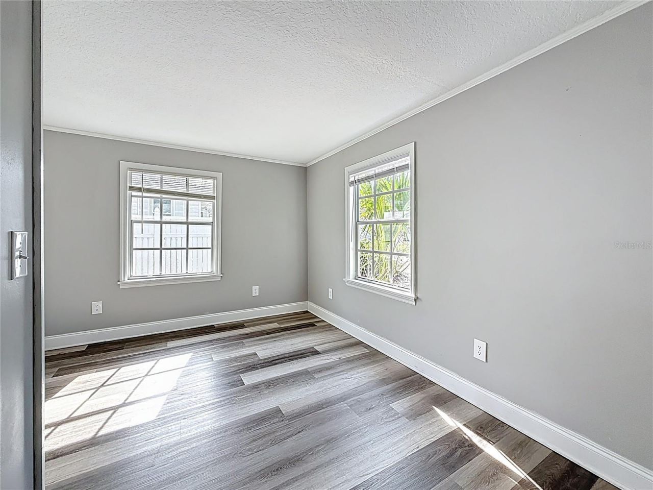 1125 Michigan Drive N, Dunedin, FL 34698 Photo