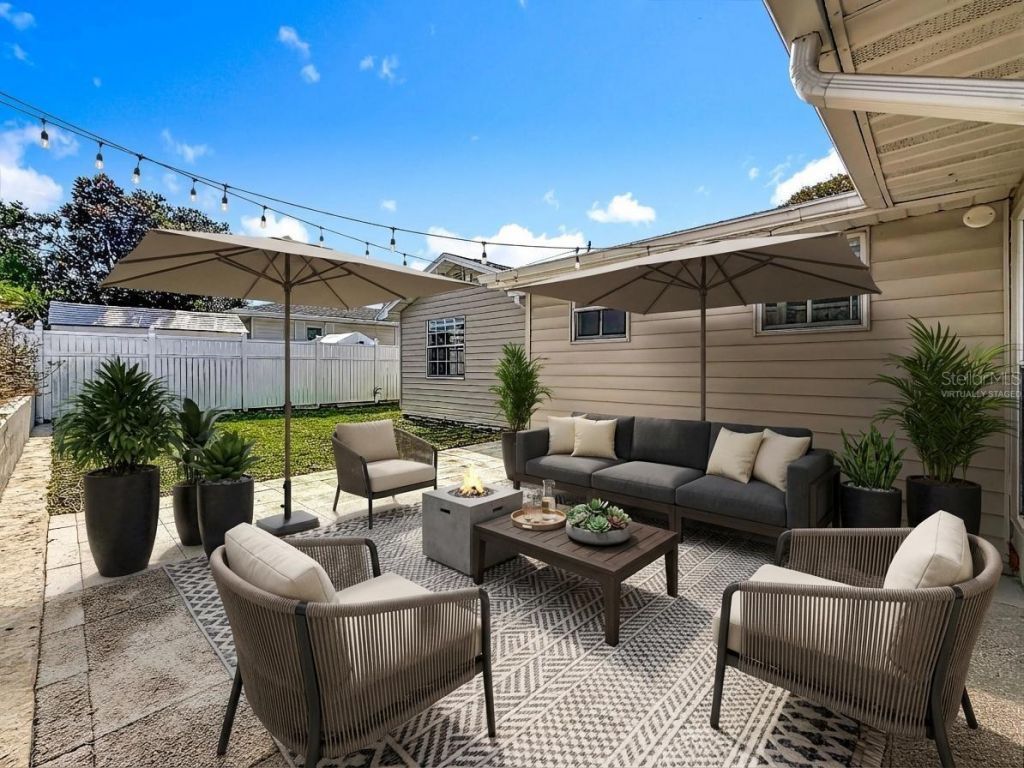 1125 Michigan Drive N, Dunedin, FL 34698 Photo