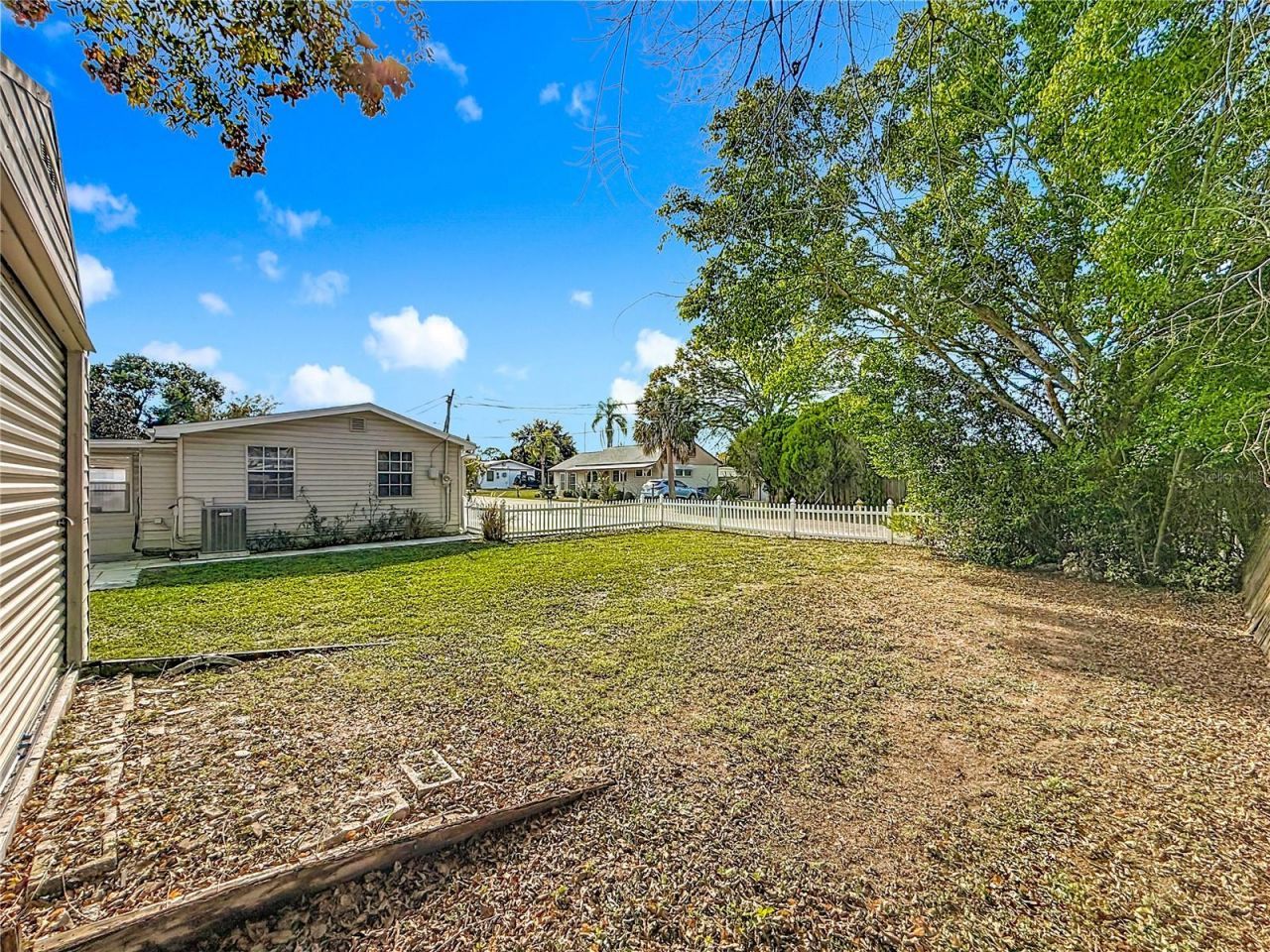 1125 Michigan Drive N, Dunedin, FL 34698 Photo