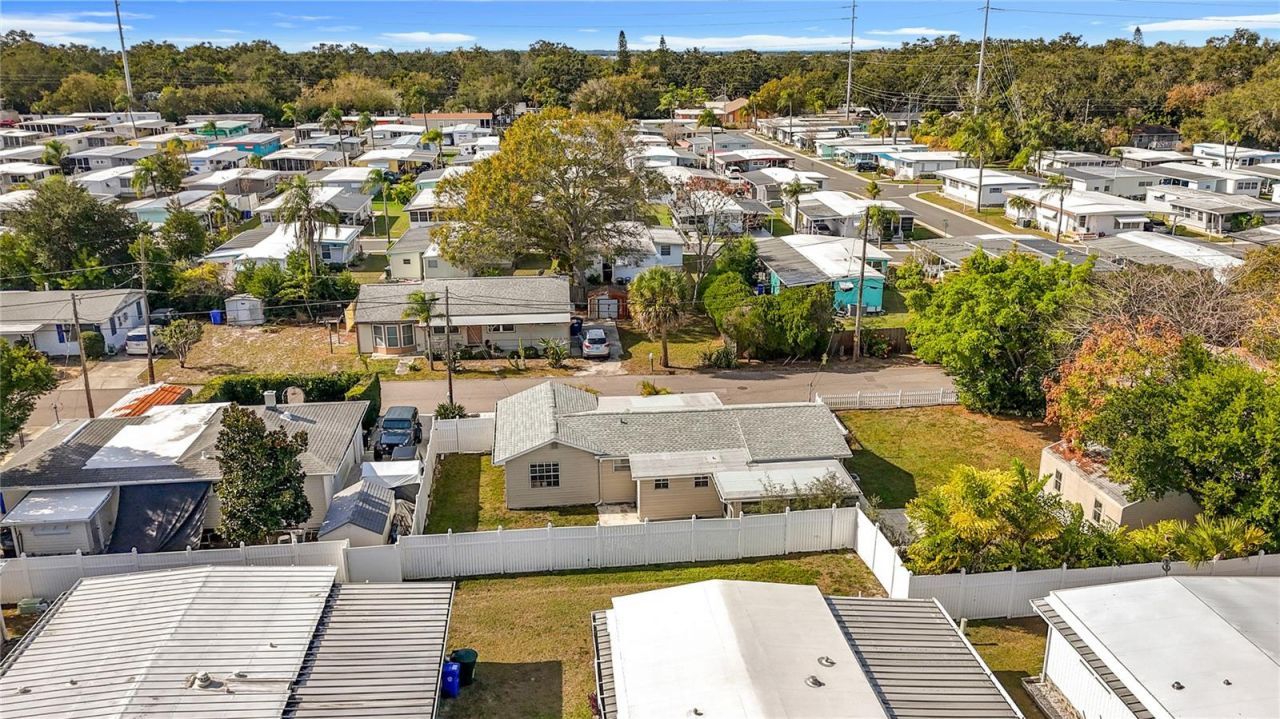 1125 Michigan Drive N, Dunedin, FL 34698 Photo