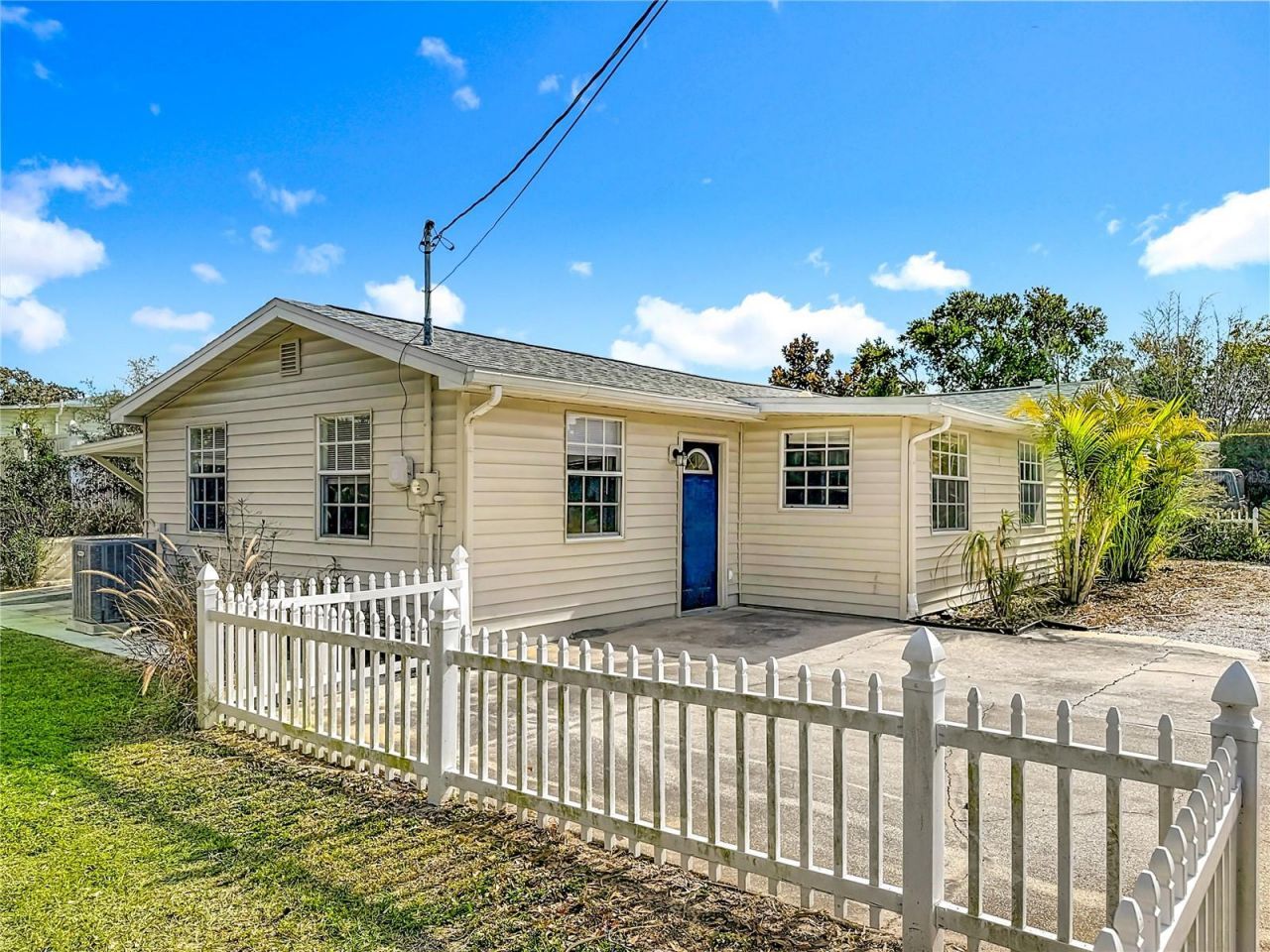 1125 Michigan Drive N, Dunedin, FL 34698 Photo