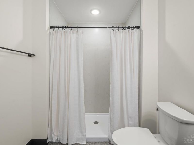 4477 Thirty Fourth Avenue, Unit 3, Cincinnati, OH 45209 Photo 11