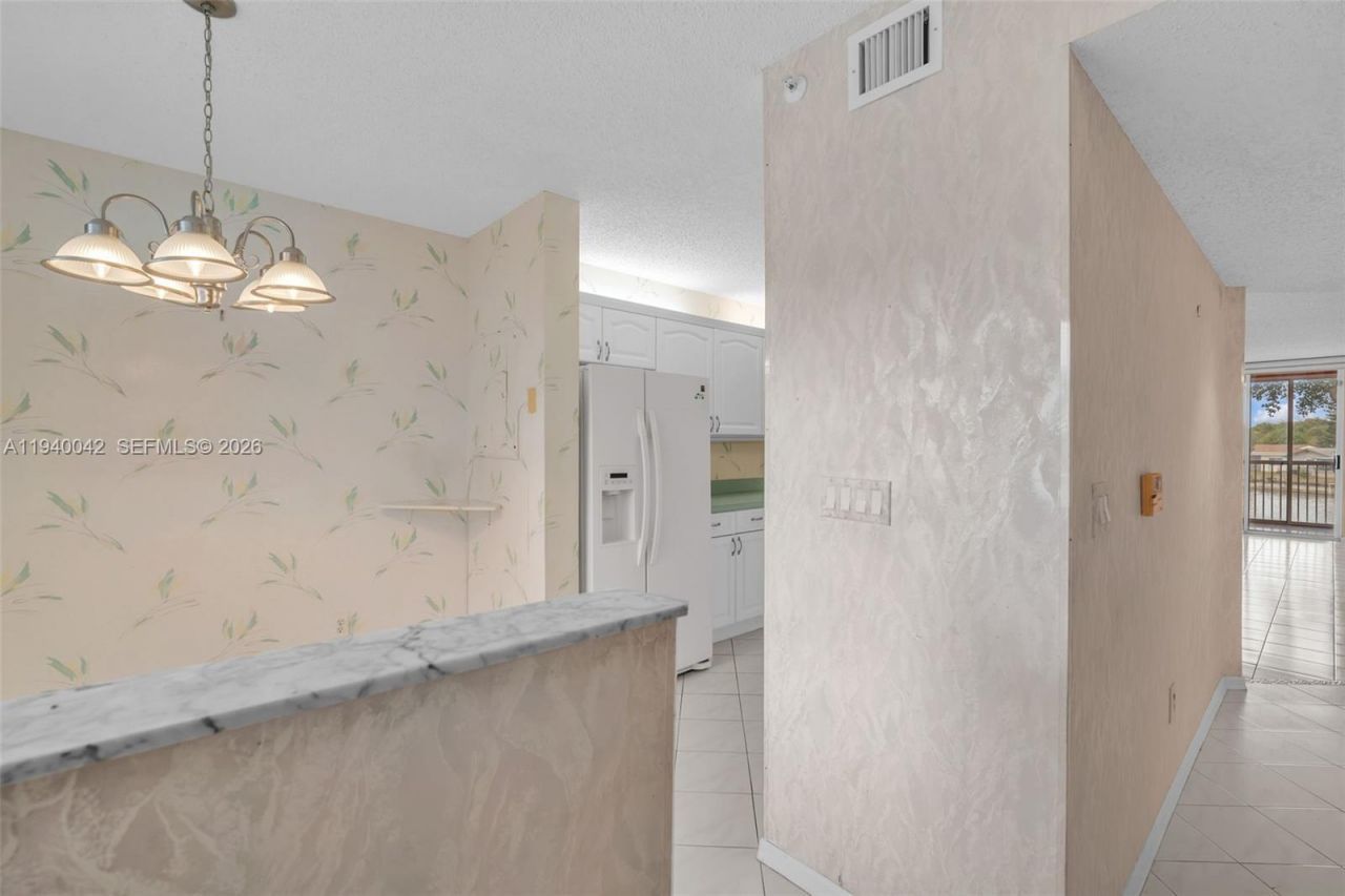 9587 Weldon Circle, Unit B205, Tamarac, FL 33321 Photo