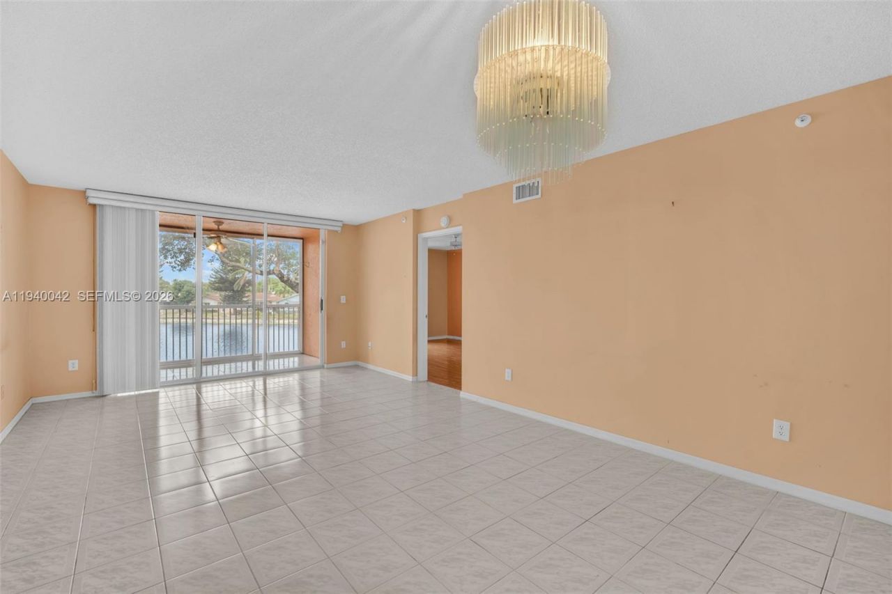 9587 Weldon Circle, Unit B205, Tamarac, FL 33321 Photo