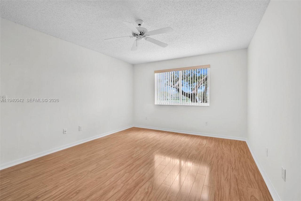 9587 Weldon Circle, Unit B205, Tamarac, FL 33321 Photo