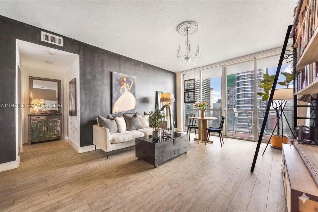 79 SW 12th St, Unit PH3904-S, Miami, FL 33130 Photo