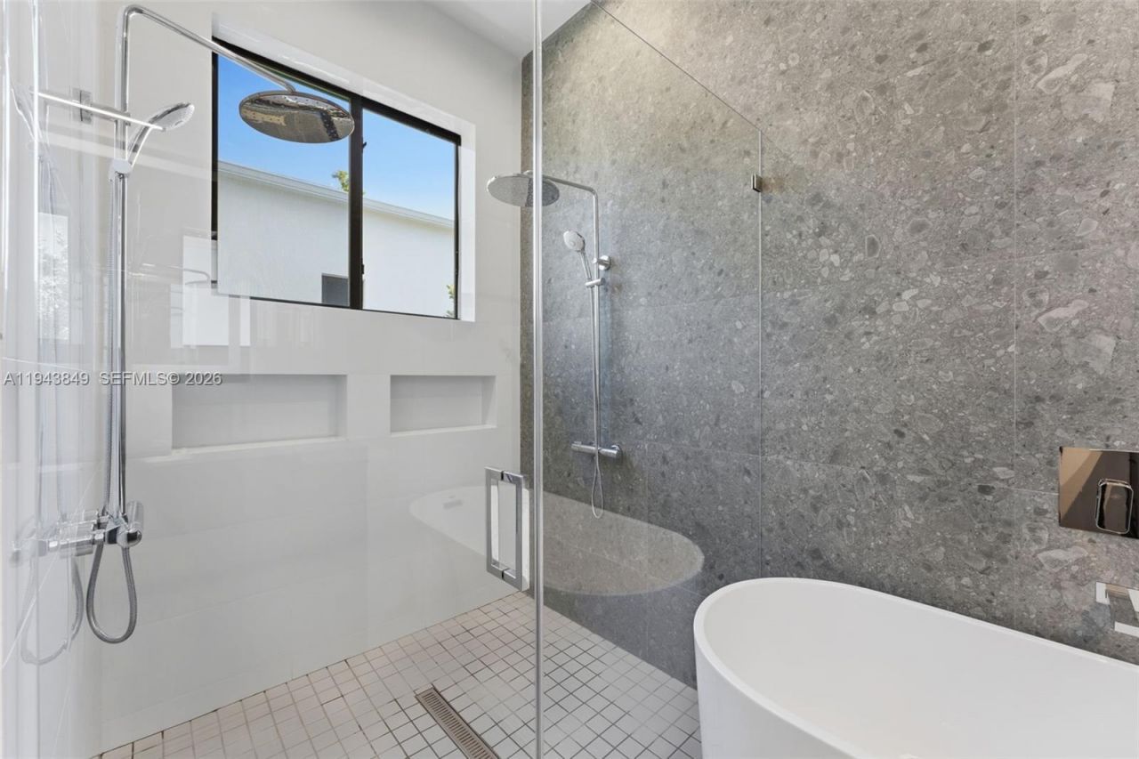 301 NE 27th Dr, Wilton Manors, FL 33334 Photo