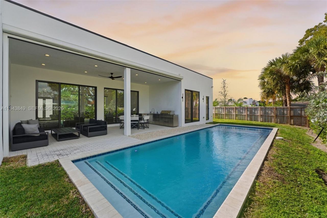 301 NE 27th Dr, Wilton Manors, FL 33334 Photo