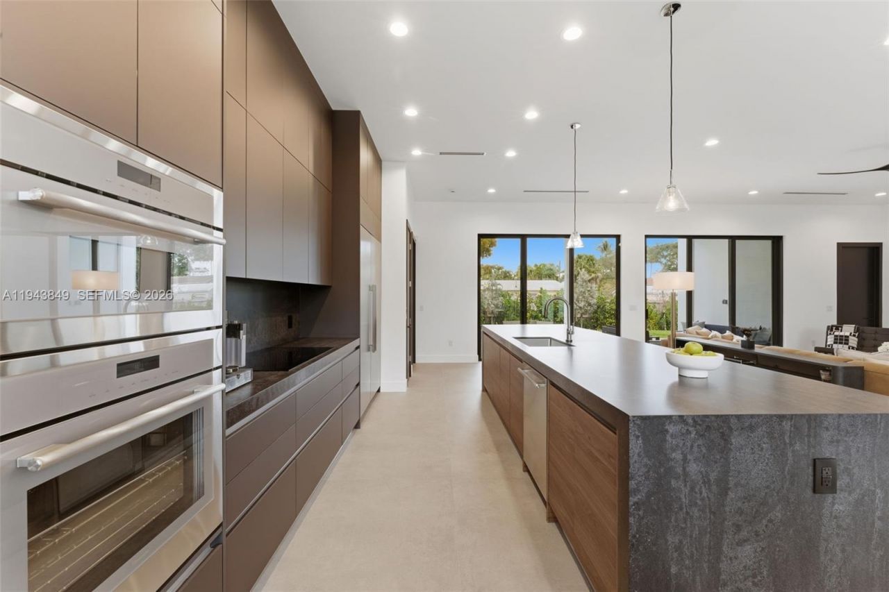 301 NE 27th Dr, Wilton Manors, FL 33334 Photo