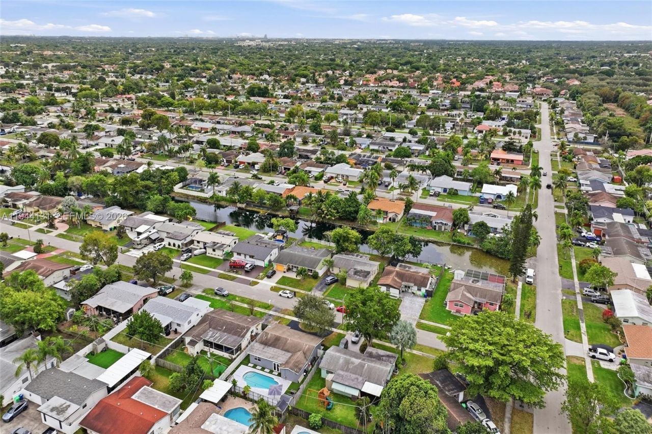 9771 NW 24th Pl, Sunrise, FL 33322 Photo