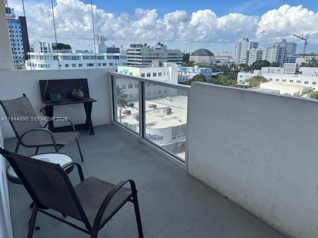 100 Lincoln Rd, Unit 812, Miami Beach, FL 33139 Photo