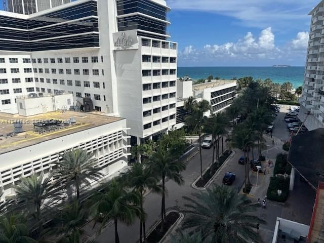 100 Lincoln Rd, Unit 812, Miami Beach, FL 33139 Photo