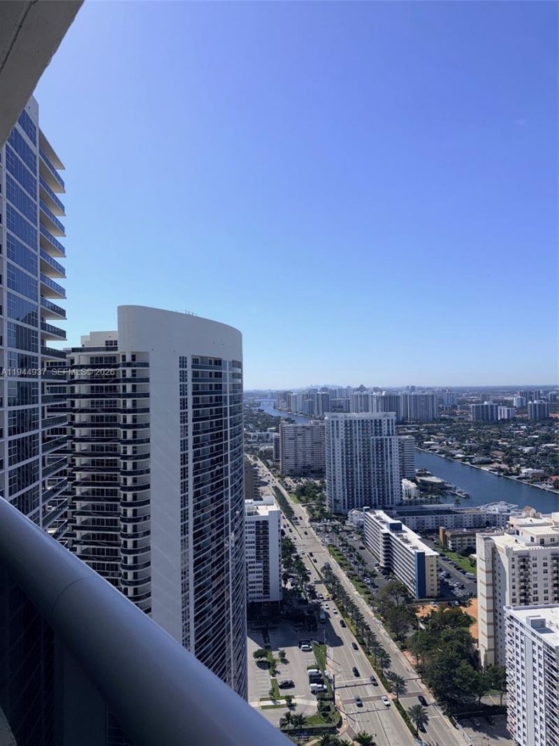 1800 S Ocean Dr, Unit LP4206, Hallandale Beach, FL 33009 Photo