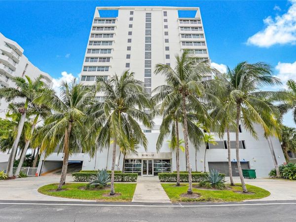 7929 West Dr, Unit 1001, North Bay Village, FL 33141