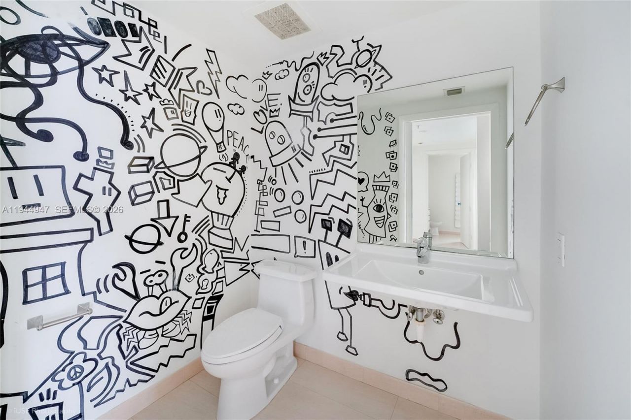 7929 West Dr, Unit 1001, North Bay Village, FL 33141 Photo