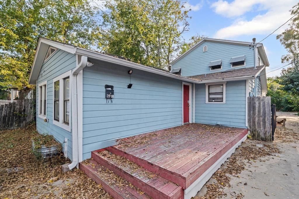 2007 S 7th Street, Waco, TX 76706 Main Photo