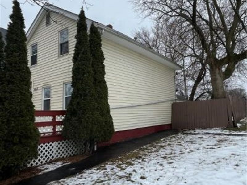 6617 Wakefield Avenue, Cleveland, OH 44102 Photo 2