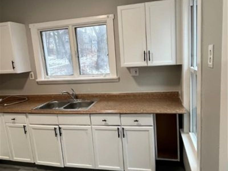 3222 W 94th Street, Cleveland, OH 44102 Photo 12