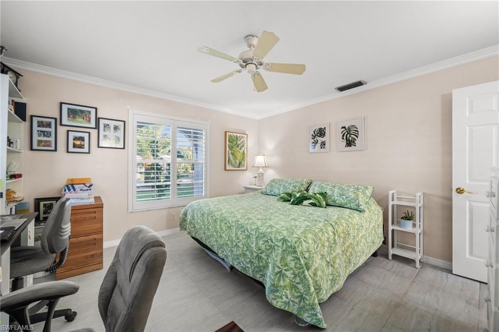 240 SE 20th Pl, Cape Coral, FL 33990 Photo