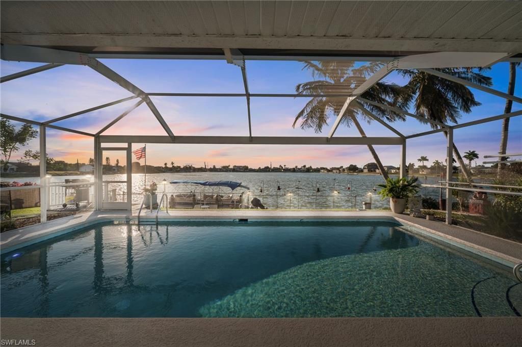 240 SE 20th Pl, Cape Coral, FL 33990 Photo