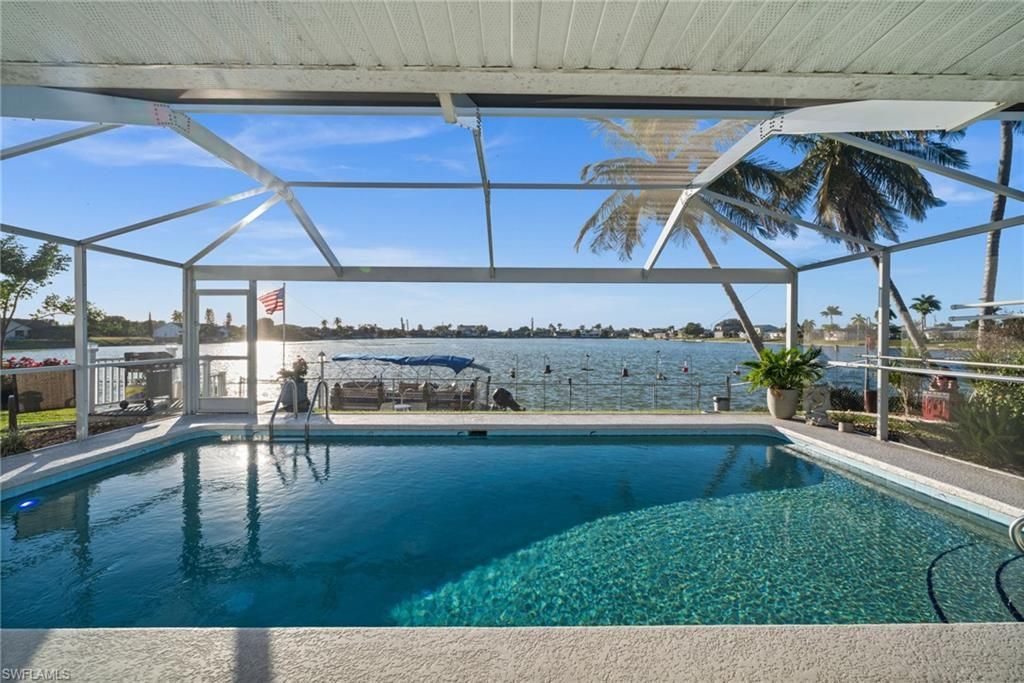 240 SE 20th Pl, Cape Coral, FL 33990 Photo