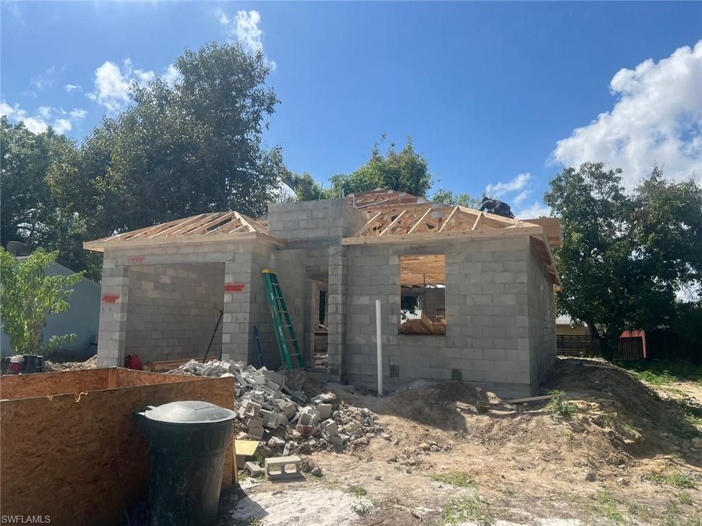 211 Charlotte Ave, Fort Myers, FL 33916 Photo