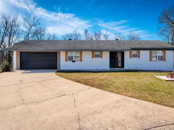 4605 N Cedar, North Little Rock, AR 72116
