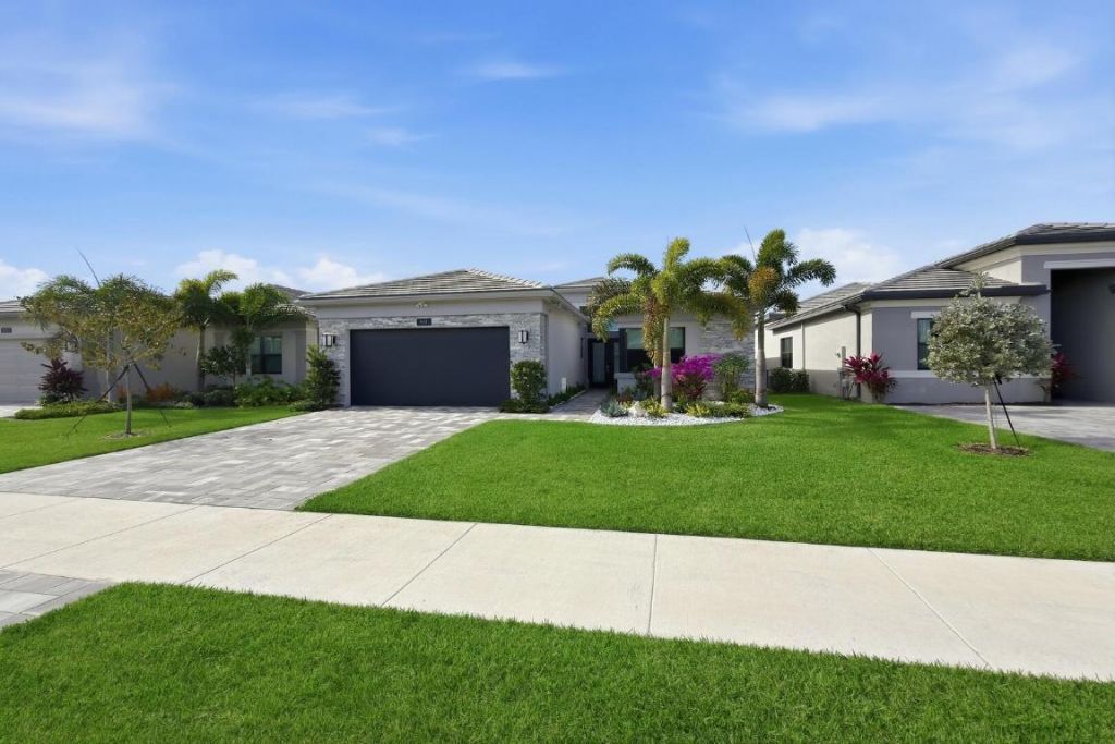 9674 Spruce Woods Drive, Boynton Beach, FL 33473 Photo