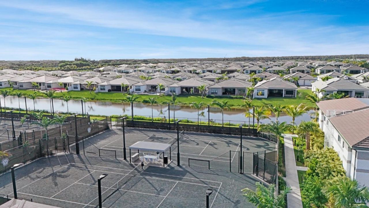 9674 Spruce Woods Drive, Boynton Beach, FL 33473 Photo