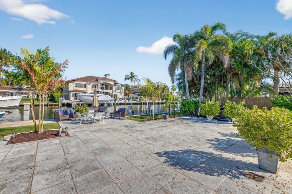 2871 NE 26th Court, Fort Lauderdale, FL 33306 Photo