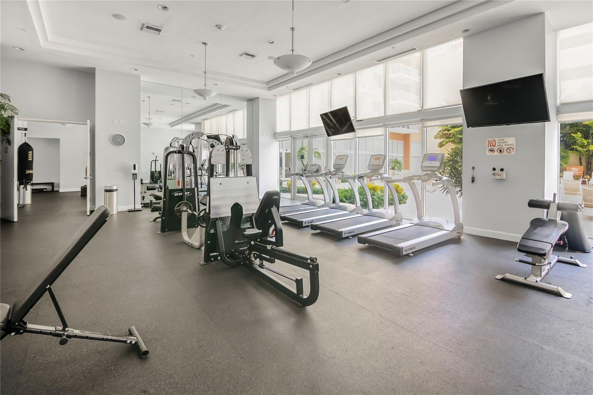 18800 NE 29th Avenue, Unit 704, Aventura, FL 33180 Photo