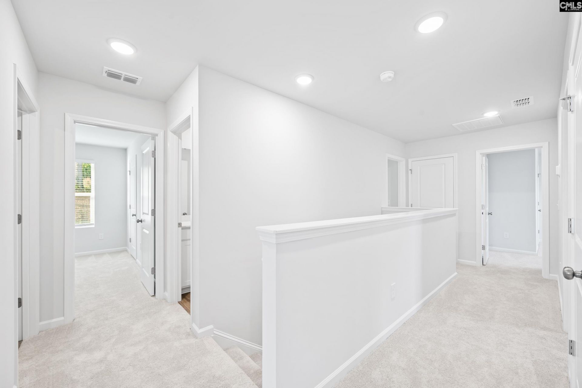 557 Carters Grove Lane Photo 10