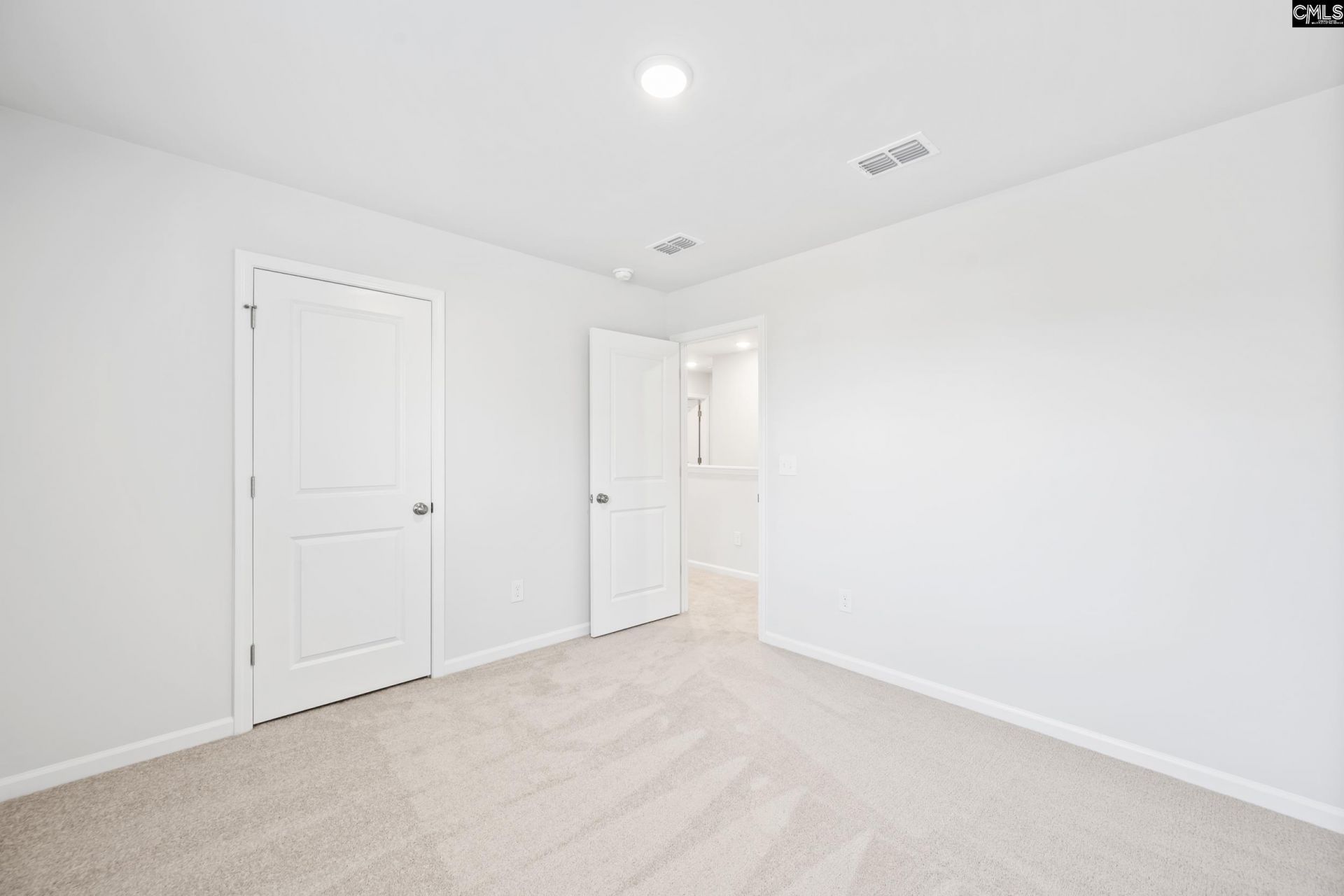 557 Carters Grove Lane Photo 33