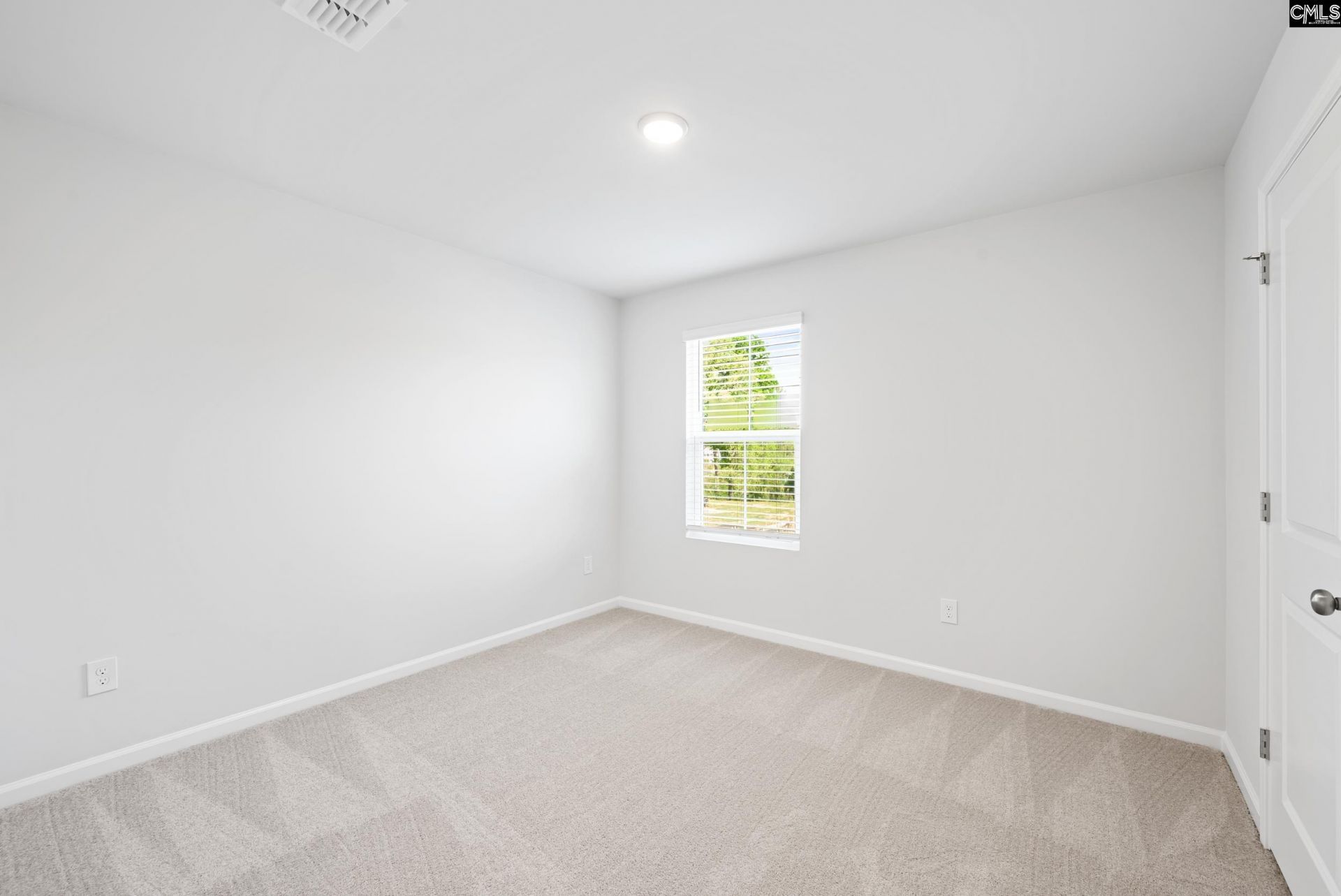 557 Carters Grove Lane Photo 34