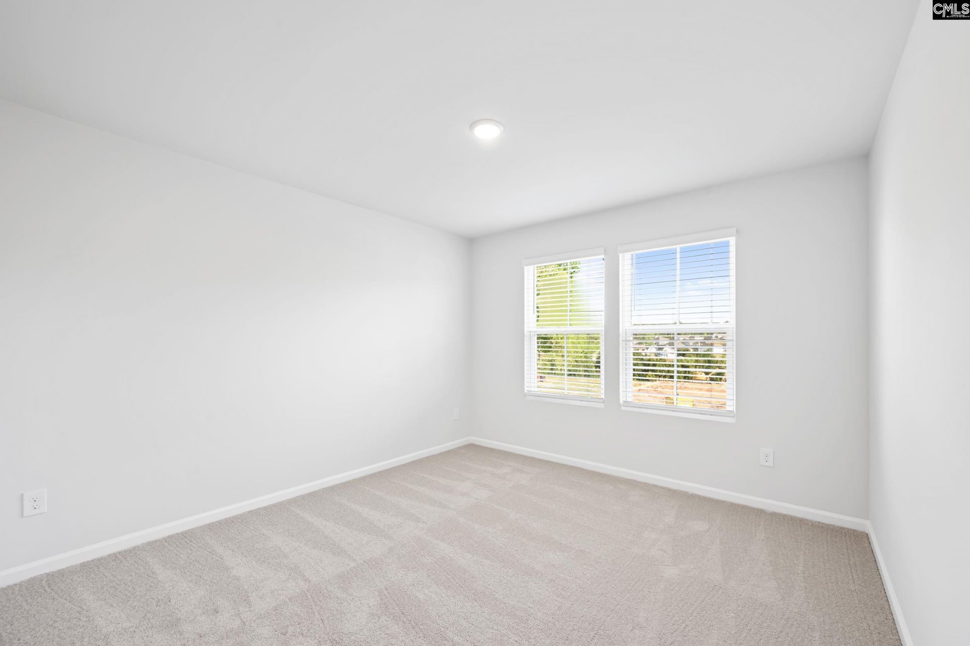 557 Carters Grove Lane Photo 36