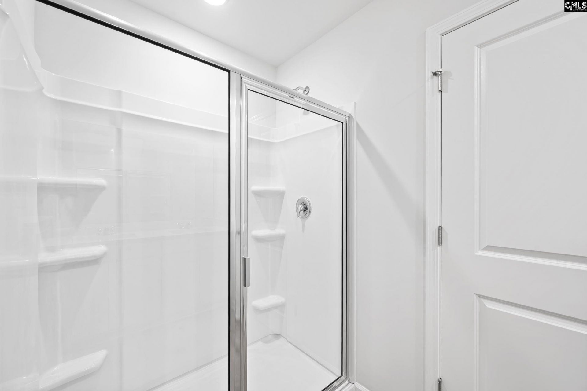 557 Carters Grove Lane Photo 37