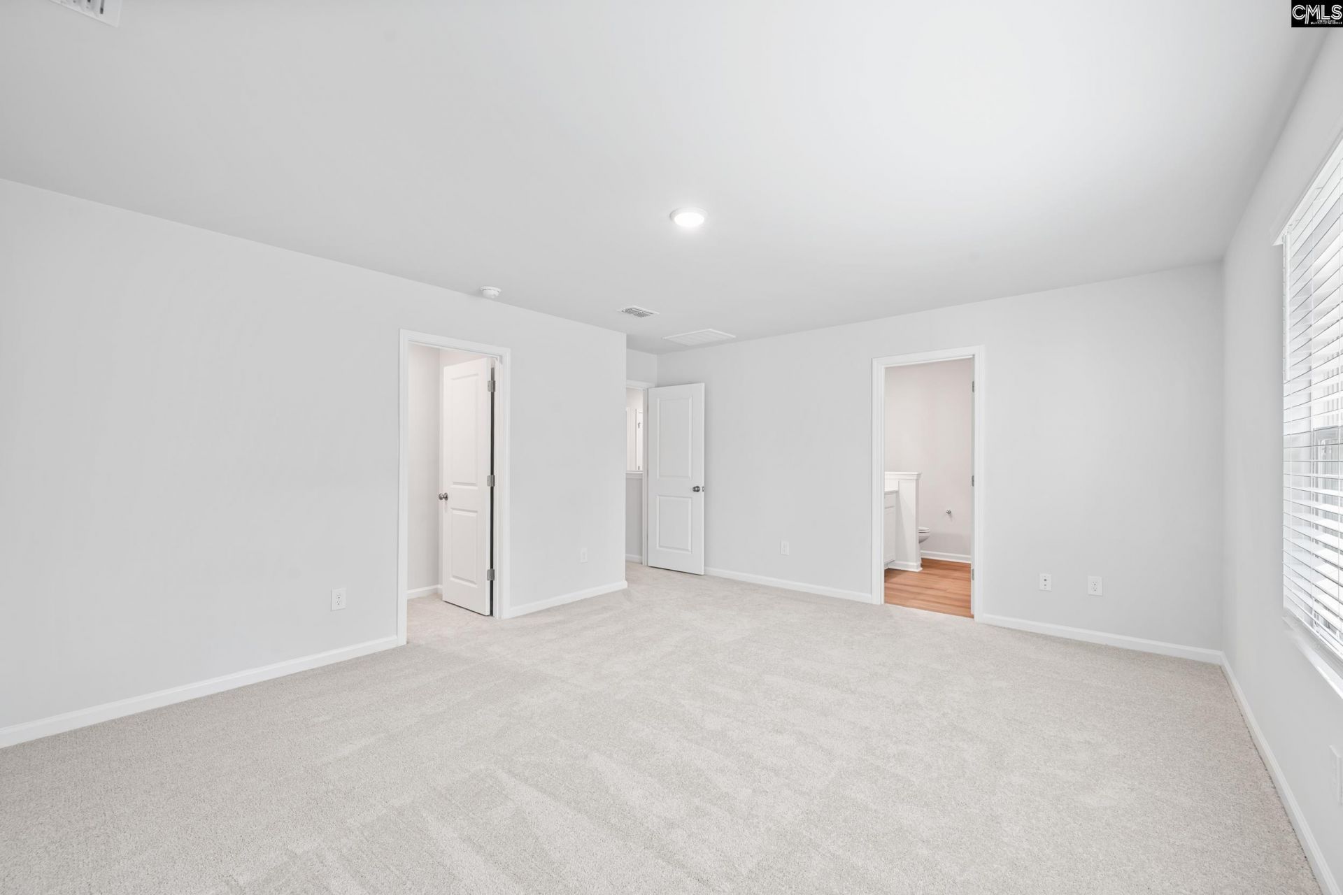 557 Carters Grove Lane Photo 8