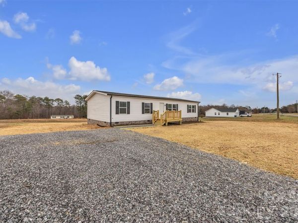 657 Mt. Wesley Church Road, Hiddenite, NC 28636