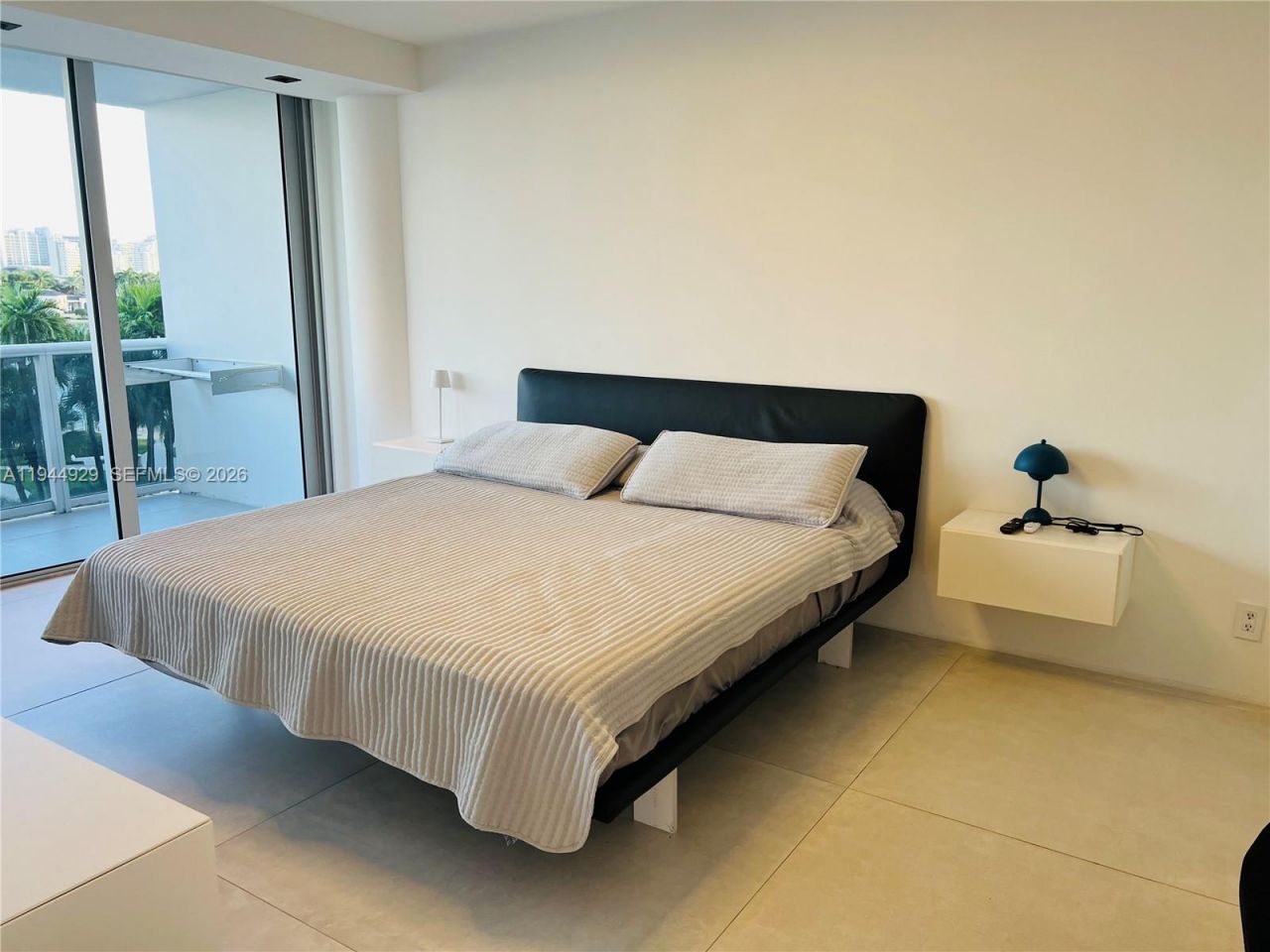 900 Bay Dr, Unit 410, Miami Beach, FL 33141 Photo