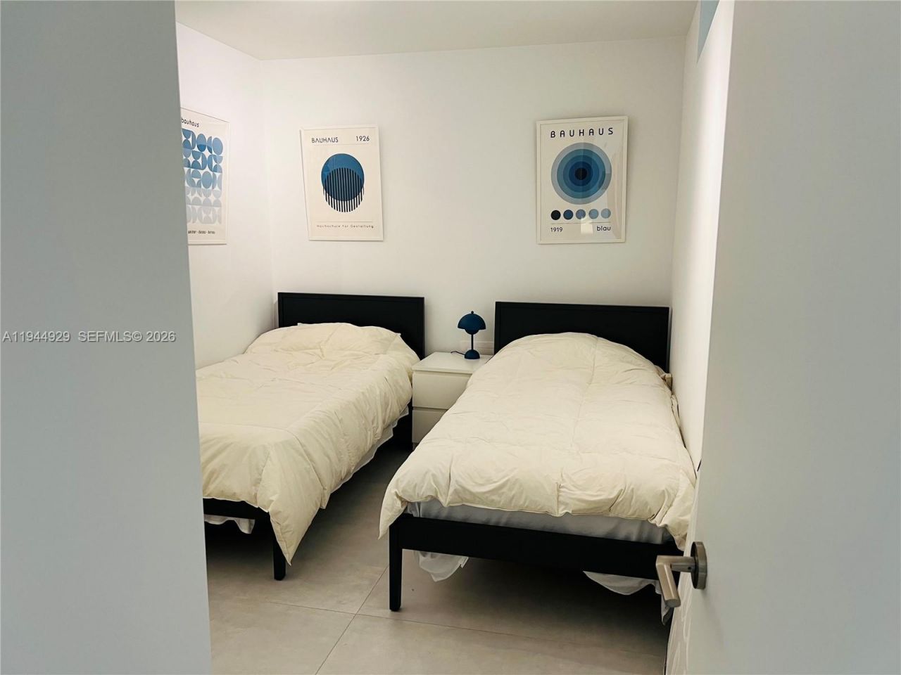 900 Bay Dr, Unit 410, Miami Beach, FL 33141 Photo