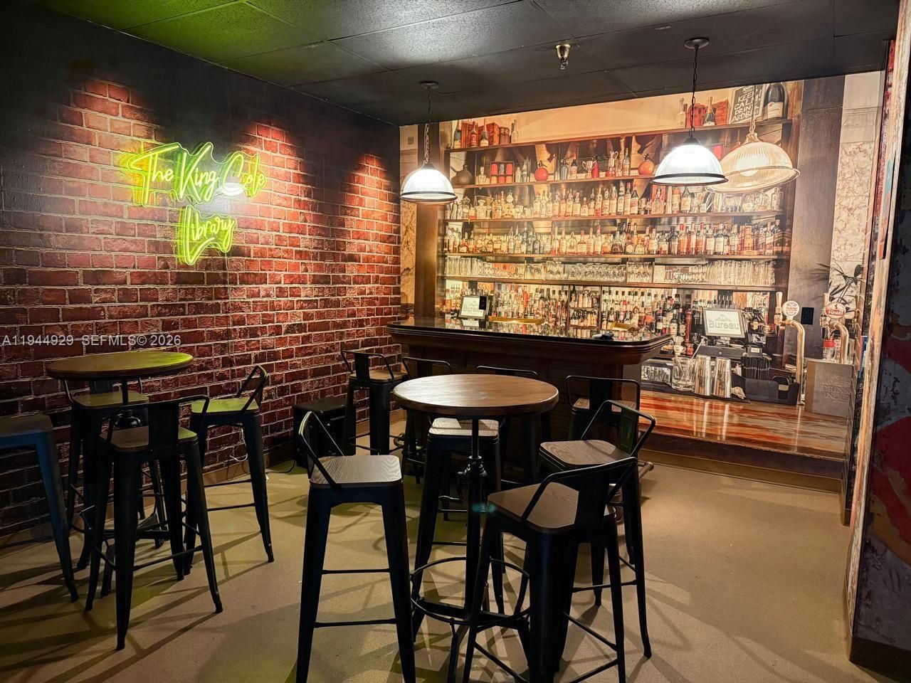 900 Bay Dr, Unit 410, Miami Beach, FL 33141 Photo