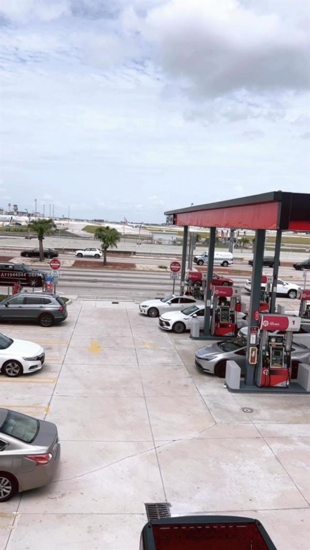 2721 NW 42nd Ave, Unit 203, Miami, FL 33142 Photo