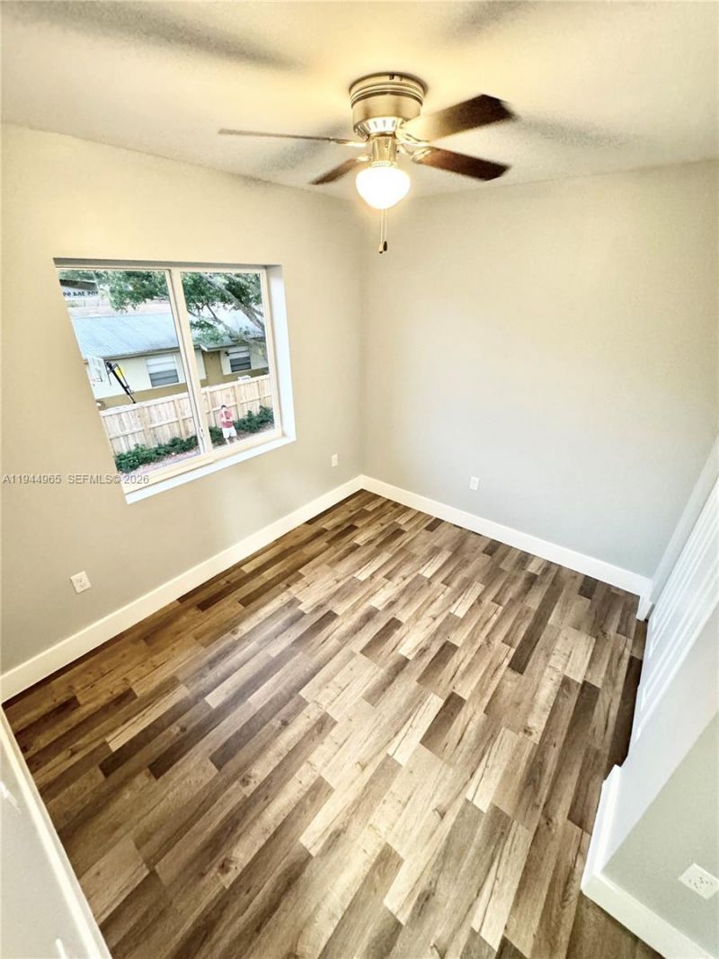 932 NW 2nd St, Fort Lauderdale, FL 33311 Photo