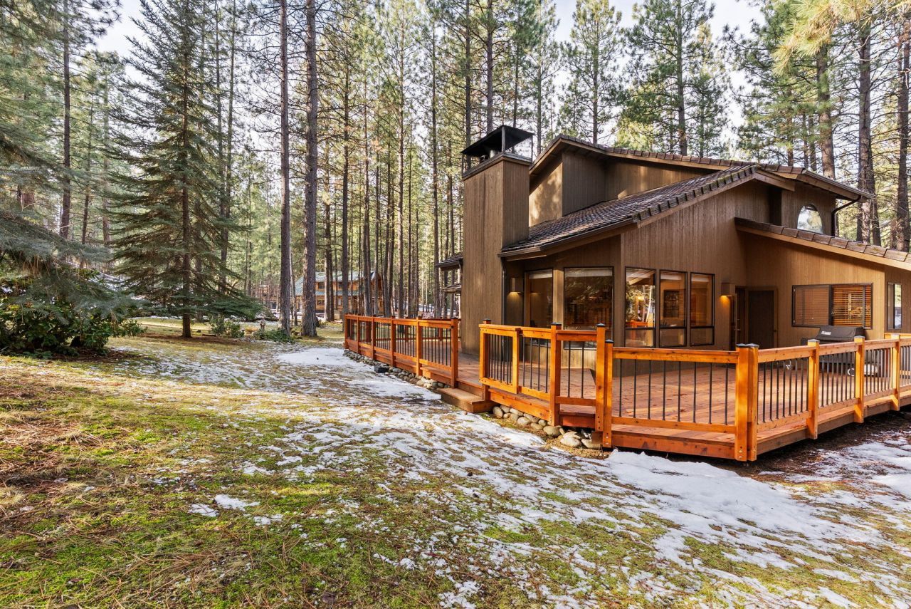 70368 Mahonia, Unit GM69, Black Butte Ranch, OR 97759 Main Photo