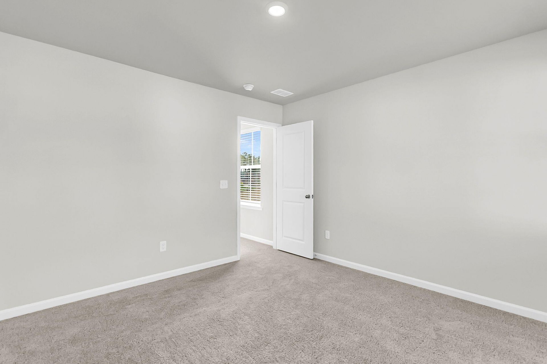 124 Scout Drive Photo 19